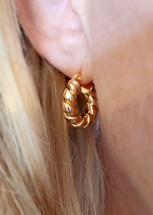 Yarna 18k Gold Filled Twist Hoop Earings